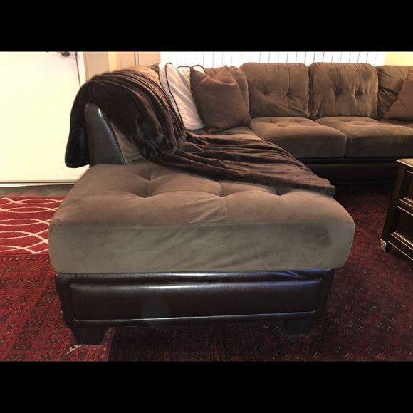 L-shaped expresso beautiful couches with leather - Picture 3 of 8